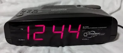 Vintage Magnavox AJ 3440/17 AM/FM Weather Dual Alarm Clock Radio Tested & Works • $15