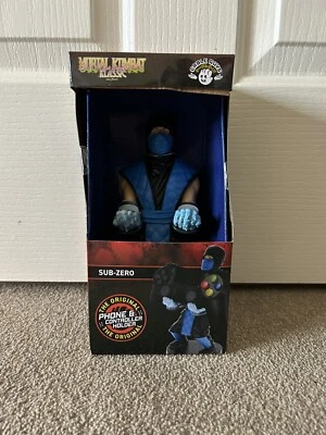 $49.99 • Buy Cable Guys - Mortal Kombat Klassic Sub Zero Phone & Controller Holder
