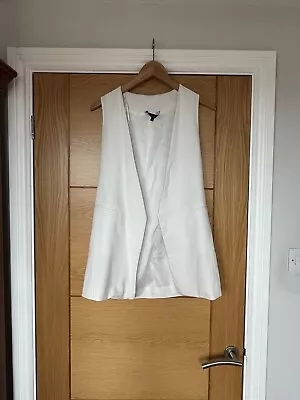 New Look White Sleeveless Open Longline Blazer Size 8 • £7