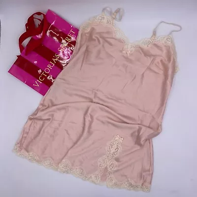 Victoria’s Secret Lingerie Nightie Babydoll Chemise Lite Pink W/ Cream Lace Sz M • $23