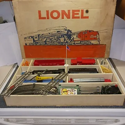 Vintage Lionel Train Set In Box -  No. 19350 6P- 4811 -  Mid 1960's Era • $245