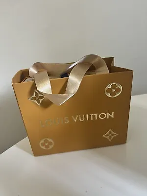 $490 • Buy Louis Vuitton Small Zippy Wallet M60067