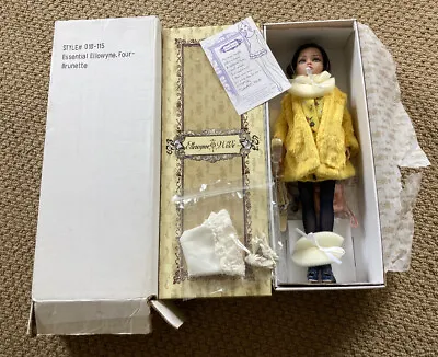 Tonner  Essential Ellowyne Four Brunette  W/ Bonus San Francisco Chill Outfit • $300