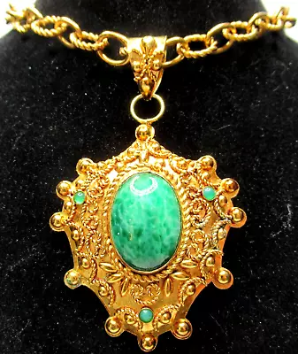 HATTIE CARNEGIE Exclusive Italy RARE Mark Green Glass Etruscan Vintage Necklace • $199.99