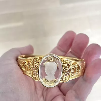 Vintage Glass Intaglio Cameo Gold Tone Delicate Filigree Hinged Bracelet • $48