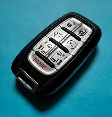 Oem 2017-2022 Chrysler Pacifica Voyager Smart Key Remote Fob 68217832ac 7 Button • $8.99