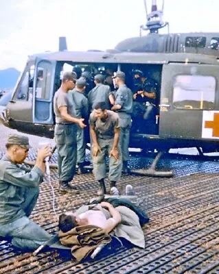 Transport Wounded Soldier Medevac UH1 Huey Helicopter 8x10 Vietnam War Photo 695 • $7.43