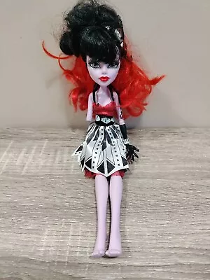 2013 Monster High Frights Camera Action Operetta Doll HAUNTLYWOOD Missing Arm • $20.95