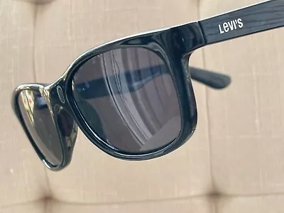 Levi's Sunwear Sunglasses Black Frame Unisex Eyewear 51[]18 145 Shades • $22.87