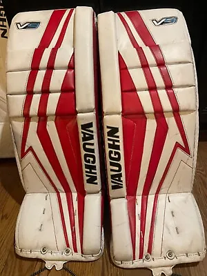 Vaughn V9 28+2 Goalie Pads Red And White  • $250