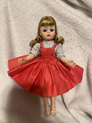Vintage 1960’s Madame Alexander  MME ALEXANDER  9  Cissette Doll • $125