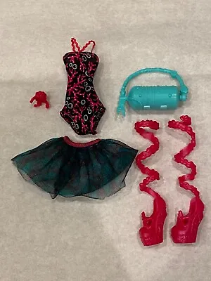 Outfit Lot_Monster High Doll Dance Class 5 Pack_Lagoona Blue_Clothes Shoes Bag • $19.95