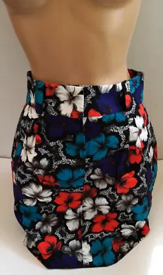 French Connection Black Floral  Short Fitted Skirt Size 10 Bnwt • £15.99