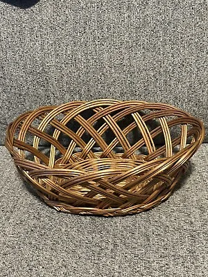 Vintage Decorative Wicker Rattan Oval Bread Basket • $9.95