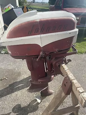 Vintage 1958 Johnson RDE-19 35 HP Outboard Boat Motor • $500