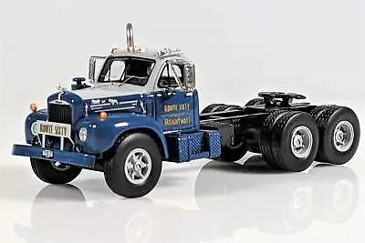 1957 Mack B-61ST - Blue/Gray 1:64 NEO Scale Models NEO 64056 • $55