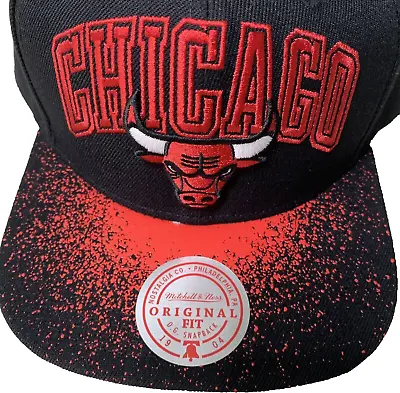 Mitchell & Ness Chicago Bulls NBA Spray Paint Cap / Hat Snapback Black / Red • $26