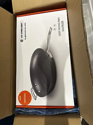 £100 • Buy New Unused Le Creuset Signature Toughened Non Stick 30cm Deep Frying Pan  Boxed