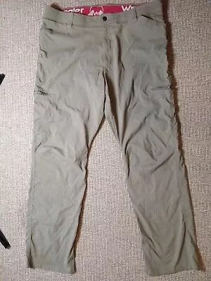 Men's Wrangler Hiking Pants Size 40/30 Elastic Waist • $14.25