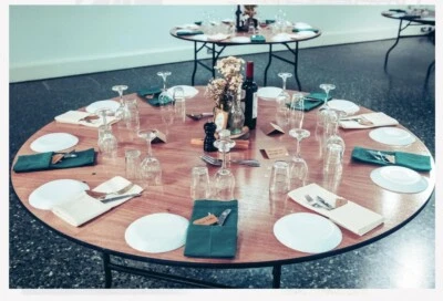 £8 • Buy 12 Beautiful Forest Green Linen Napkins