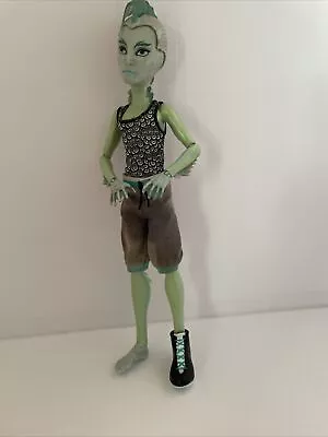 Monster High GIL WEBBER DANCE CLASS • $10