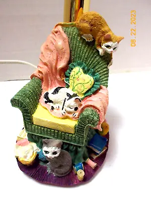 $14.99 • Buy Vintage 1990s Playful KITTENS CATS NIGHT LIGHT /TABLE LAMP Anamorphic- Excellent