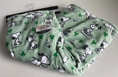 Peanuts Snoopy 50x70” St. Patricks Day Shamrock Plush Throw Blanket Soft NEW • $38