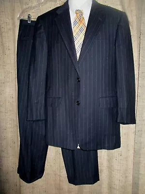 40 R Hickey Freeman Madison Worsted Wool Suit  Charcoal Gray Pin Stripe 40r 34w • $60