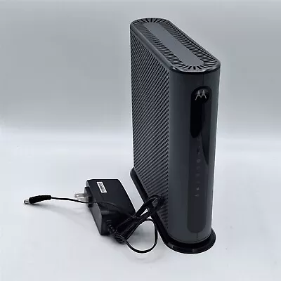 Motorola MG8702 | DOCSIS 3.1 Cable Modem + Wi-Fi Router (High Speed Combo) • $0.95