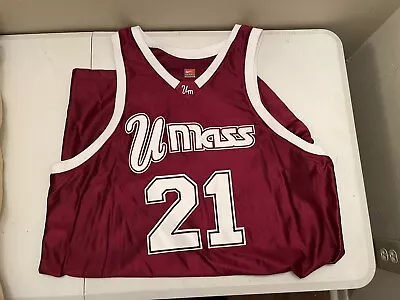 UMass Minutemen Marcus Camby Nike Jersey Size 54 Maroon White Massachusetts • $850