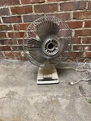 Vintage Sears Roebuck 12  Oscillating 3-Speed Fan Smoke Blades Model #453-80120 • $60.99