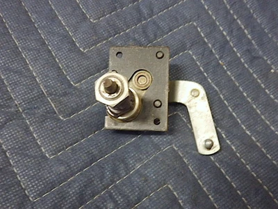 $75 • Buy MERCEDES 220S/Se Ponton  Windshield Wiper Drive Gear Assembly  Right Side