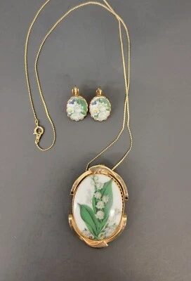 £33.86 • Buy Vintage Lily Of The Valley Cameo Porcelain Brooch Necklace Clip On Earrings Set 