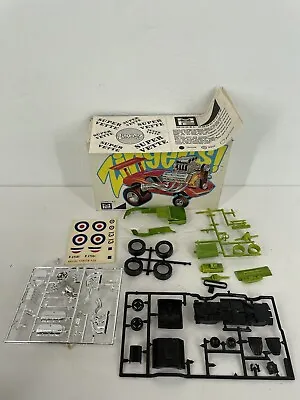 Vintage MPC Zingers Super Vette Model Kit # 1-1650-125 Open Box • $60