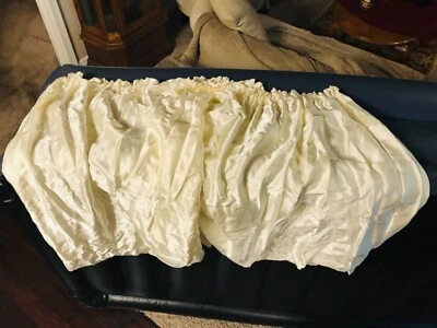 $44.99 • Buy Antique White Satin Baby Bassinet Skirt With Elastic