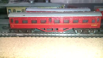 Lone Star 000/N Gauge Treble-o-Electric Red Mainline Coach As Photos • £4.50