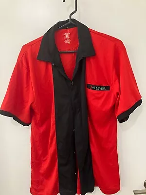 Vintage 7 Seven 11 Eleven  7 Eleven Red Short Sleeve Button Down  Shirt Medium • $25.81