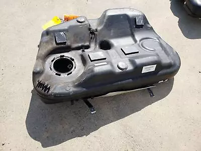 2009 Lincoln Mks Fuel Gas Tank For Front Wheel Drive Models 18 Gallon • $210