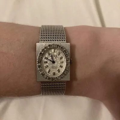 Woman’s Vintage 17 Jeweled Stainless Steel Swiss Hilton Wrist Watch • $40