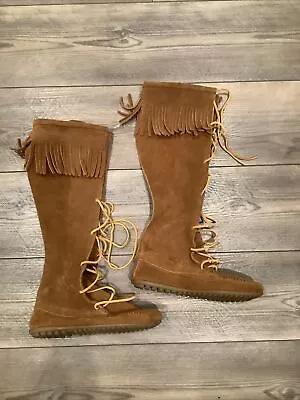 Minnetonka Moccasins Womans Suede Boots Size 7 Fringe • $29