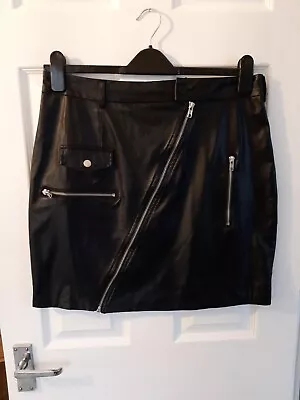 (S) Prettylittlething Black Zip Front Faux Leather Mini Skirt Size 14 • £6.95