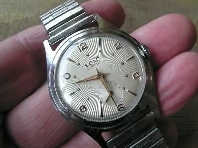 Man's Handsome 'solo' Mechanical Swiss Watch - Refurbished • £48