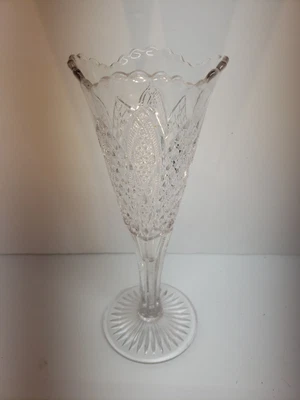 $9 • Buy Antique EAPG Clear Glass Diamond Pattern Zipper Sawtooth Pedestal Vase 10.25 T 