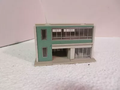 Kato 23-434 N Scale/gauge 2-story Brick Commerical Business Building • $9.99