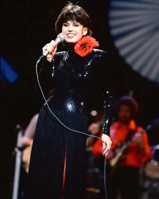 Marie Osmond 24x36 Inch Poster On Stage In Concert • $29.99