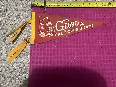 VINTAGE GEORGIA THE PEACH STATE PENNANT / Banner Flag - FAST SHIPPER • $15.69