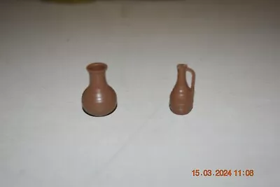 Vintage Marx Captain Gallant Playset #4729 Brown Pitcher & Vase • $0.99