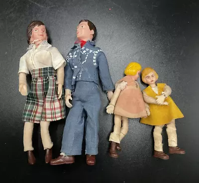 CACO DOLLHOUSE MINIATURE FAMILY Dolls Bendable Mom Dad Twin Girls • $15