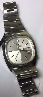 Vintage ACCUTRON BULOVA Wrist Watch  Stylish Dial Mens Unisex • $39.99