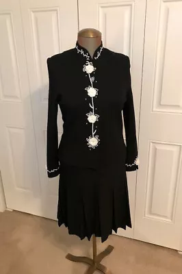 JSS Womens Black And Cream 2 Piece Knit Suit Beadwork Small Mother Of The Bride • $25